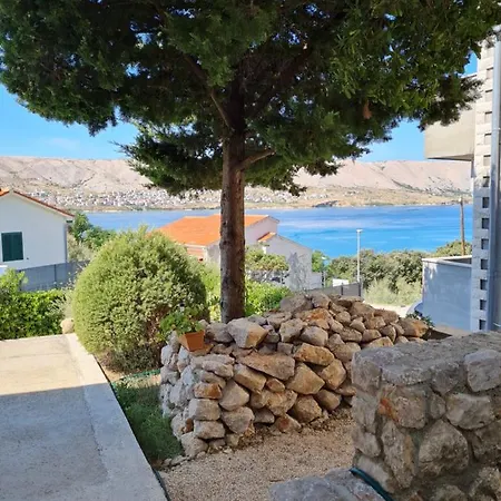 Apartamento Ema Pag Town