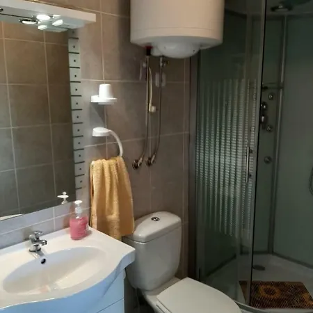 Apartament Ema *